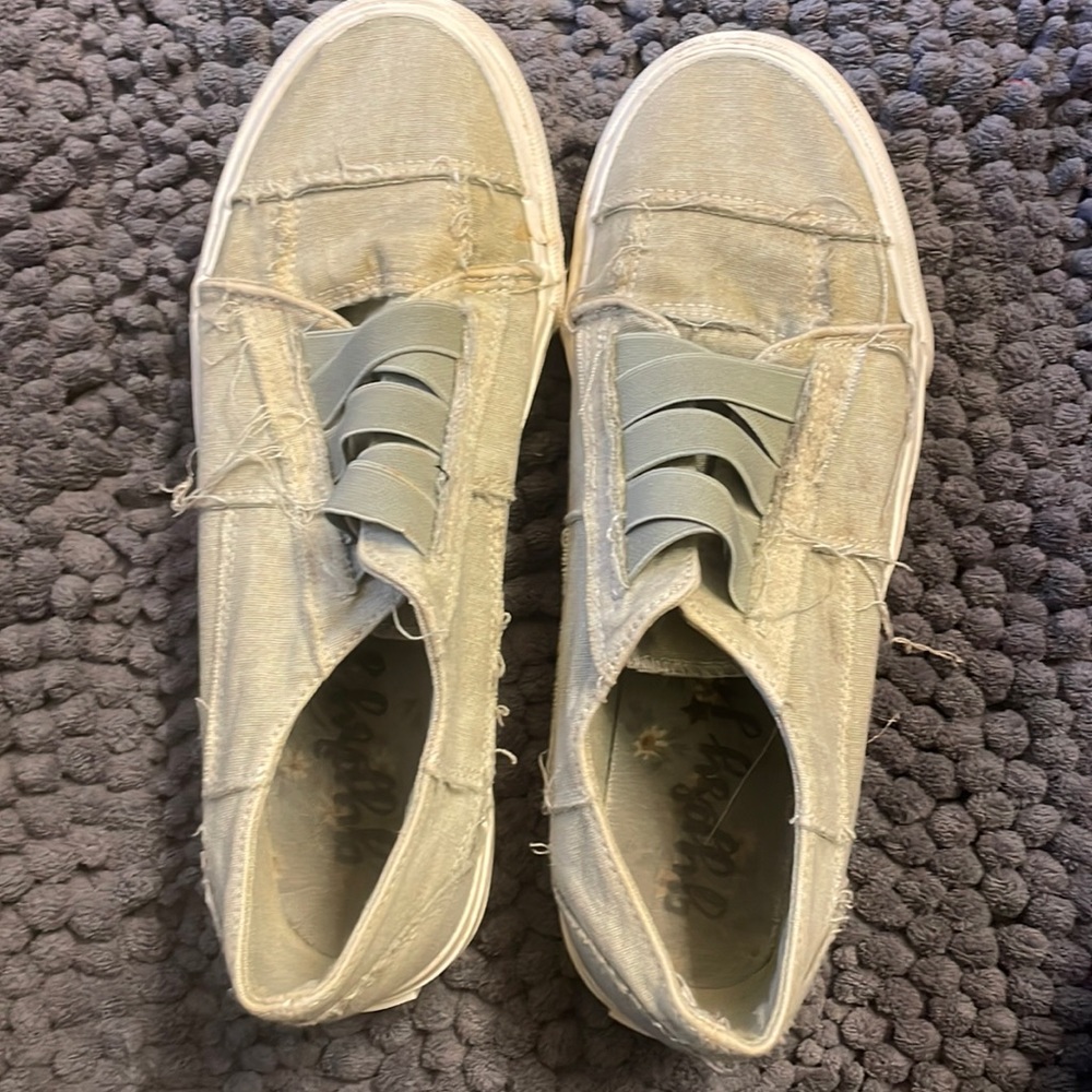 Gypsy Jazz Size 9.5 Fabric Sneakers - image 1